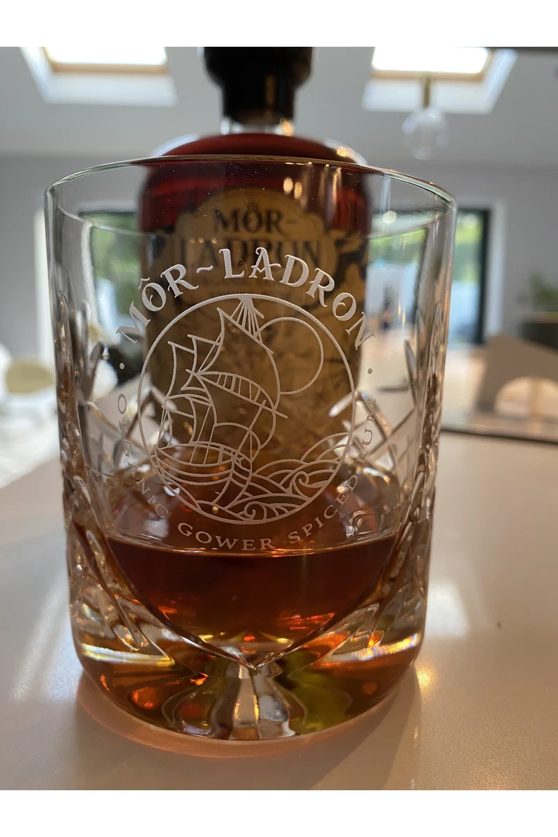 Mor Ladron Tumbler - Image 2